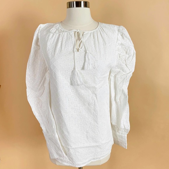 En Saison Women's White Eyelet Puff Sleeve Blouse Small - Picture 1 of 6